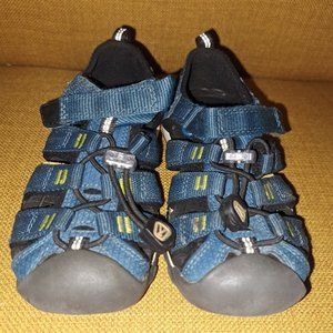 Keen's Kids Newport H2 Blue Sandals Size 9